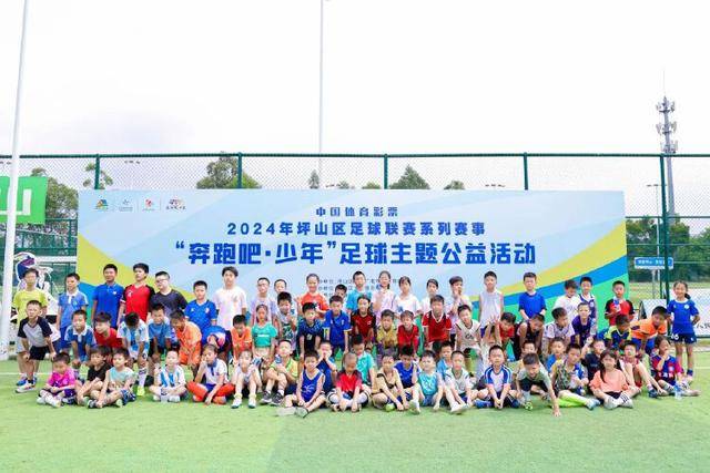 俩彩民各中福彩25万+40万大奖 相继现身领奖